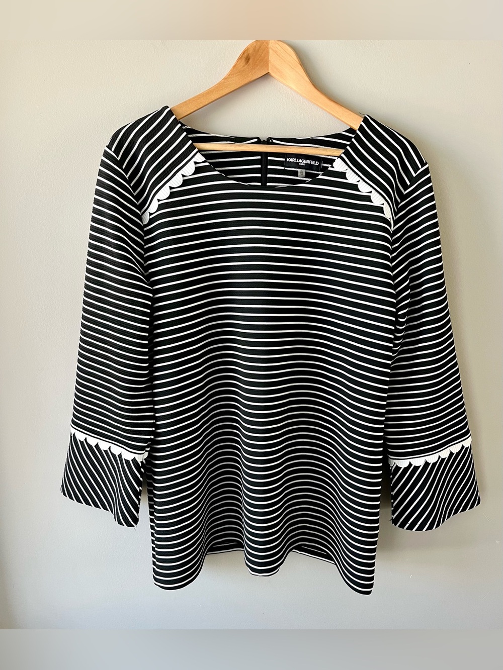 Karl Lagerfeld Black and White Textured Striped Long Sleeve Blouse Size XL